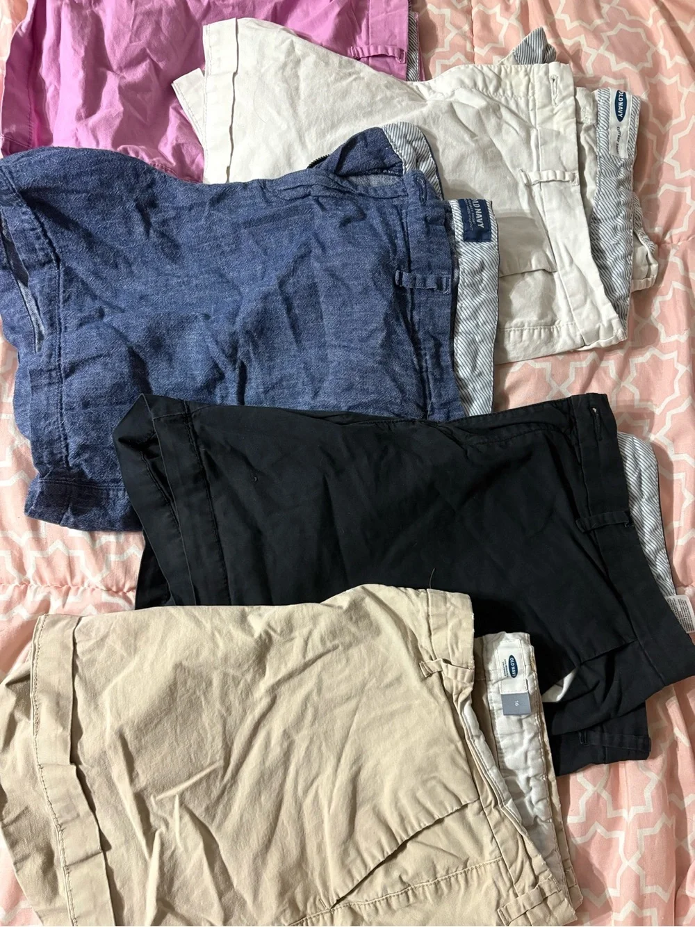 Old Navy Women's Shorts - Black, Navy, Beige, White, Pink 5 pairs of shorts